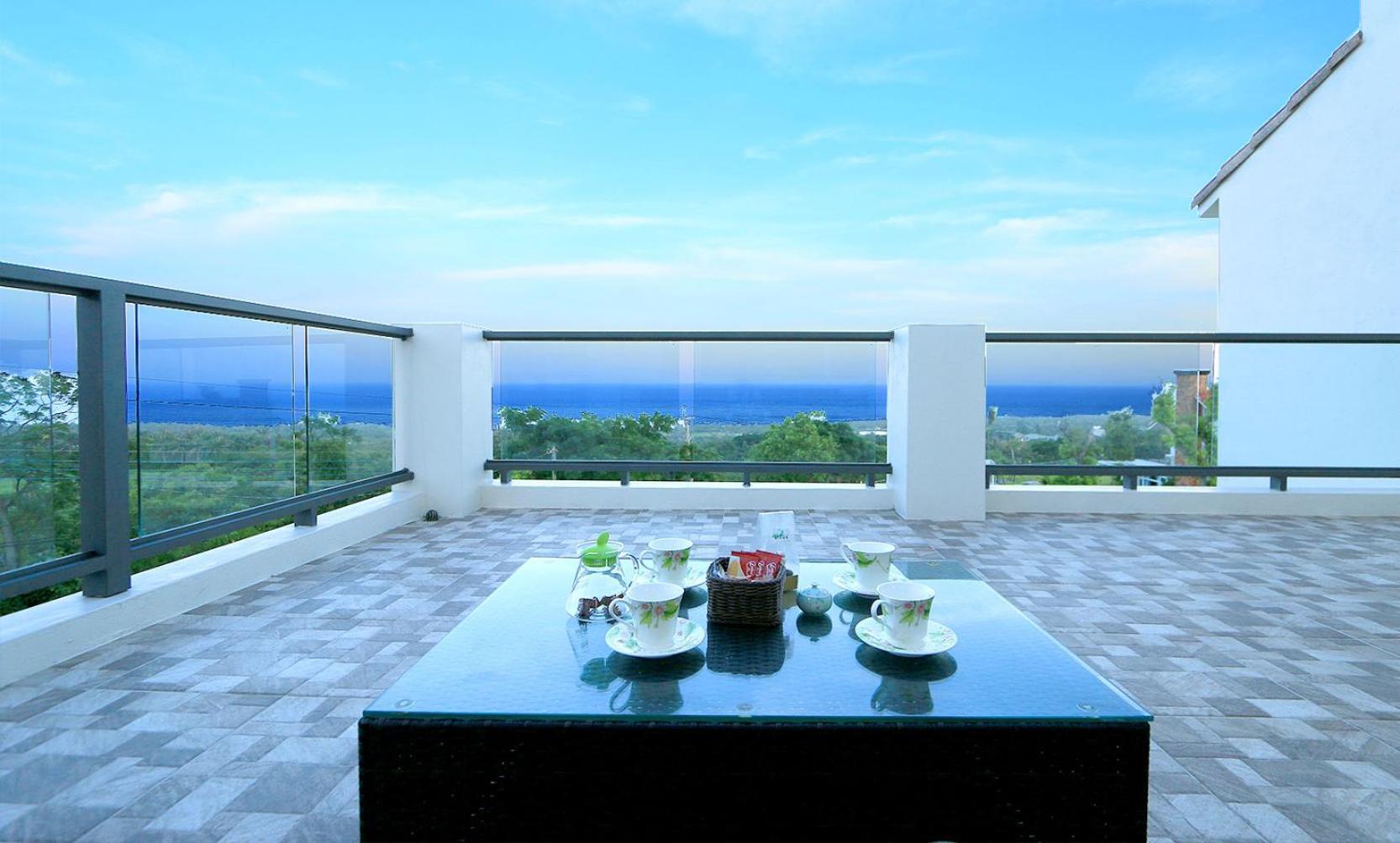 Coastline Azure B&B Donghe Esterno foto