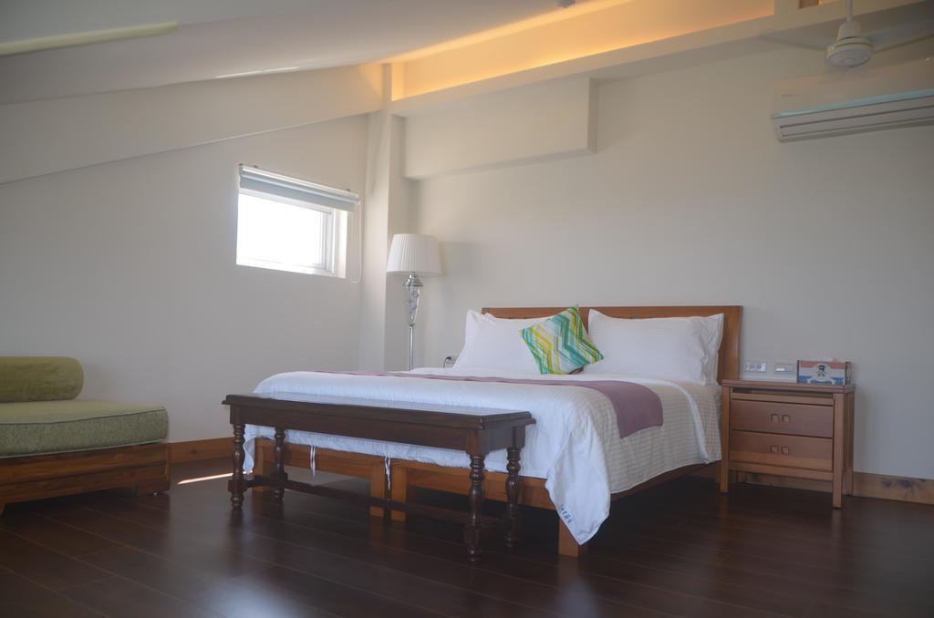 Coastline Azure B&B Donghe Esterno foto