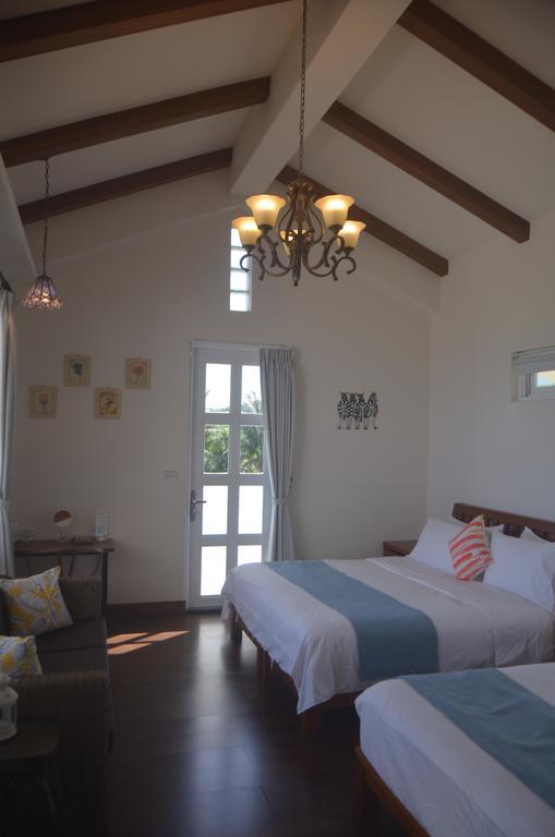 Coastline Azure B&B Donghe Esterno foto